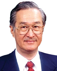 2. 第二届及第三 届总会长 2nd President (1993-1996) 陈凯希 Tan Kai Hee